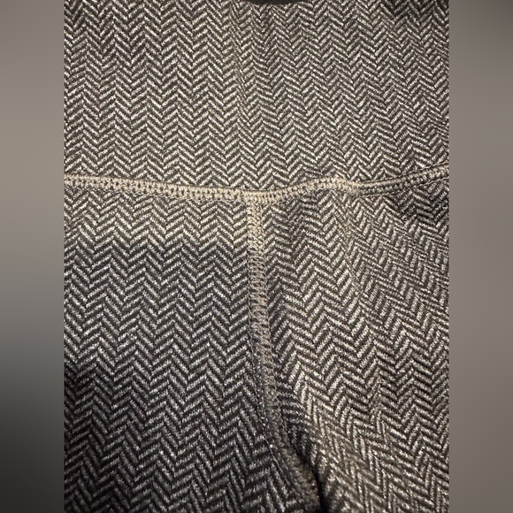 Leggings - Picture 2 of 3